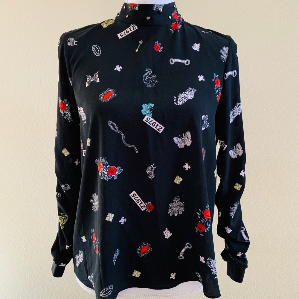 Novelty blouse